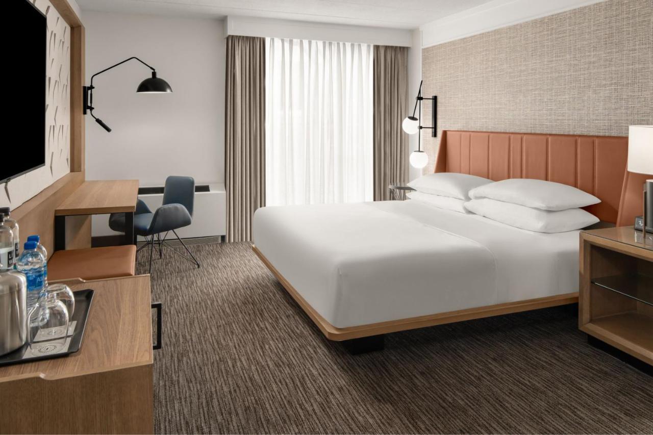 Hotel Sheraton Milwaukee Brookfield