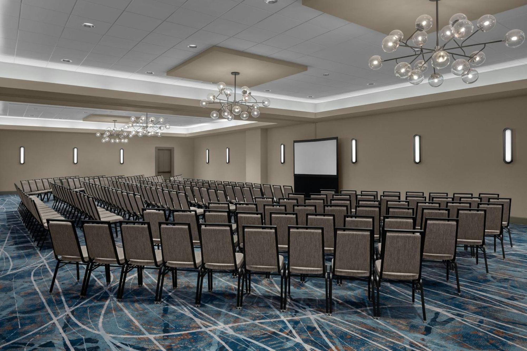 Sheraton Milwaukee Hotel