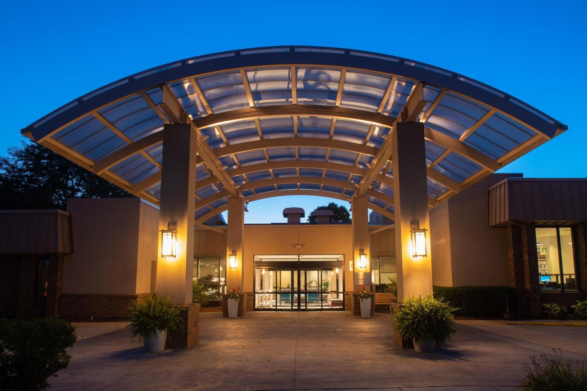 Sheraton Milwaukee Hotel Brookfield