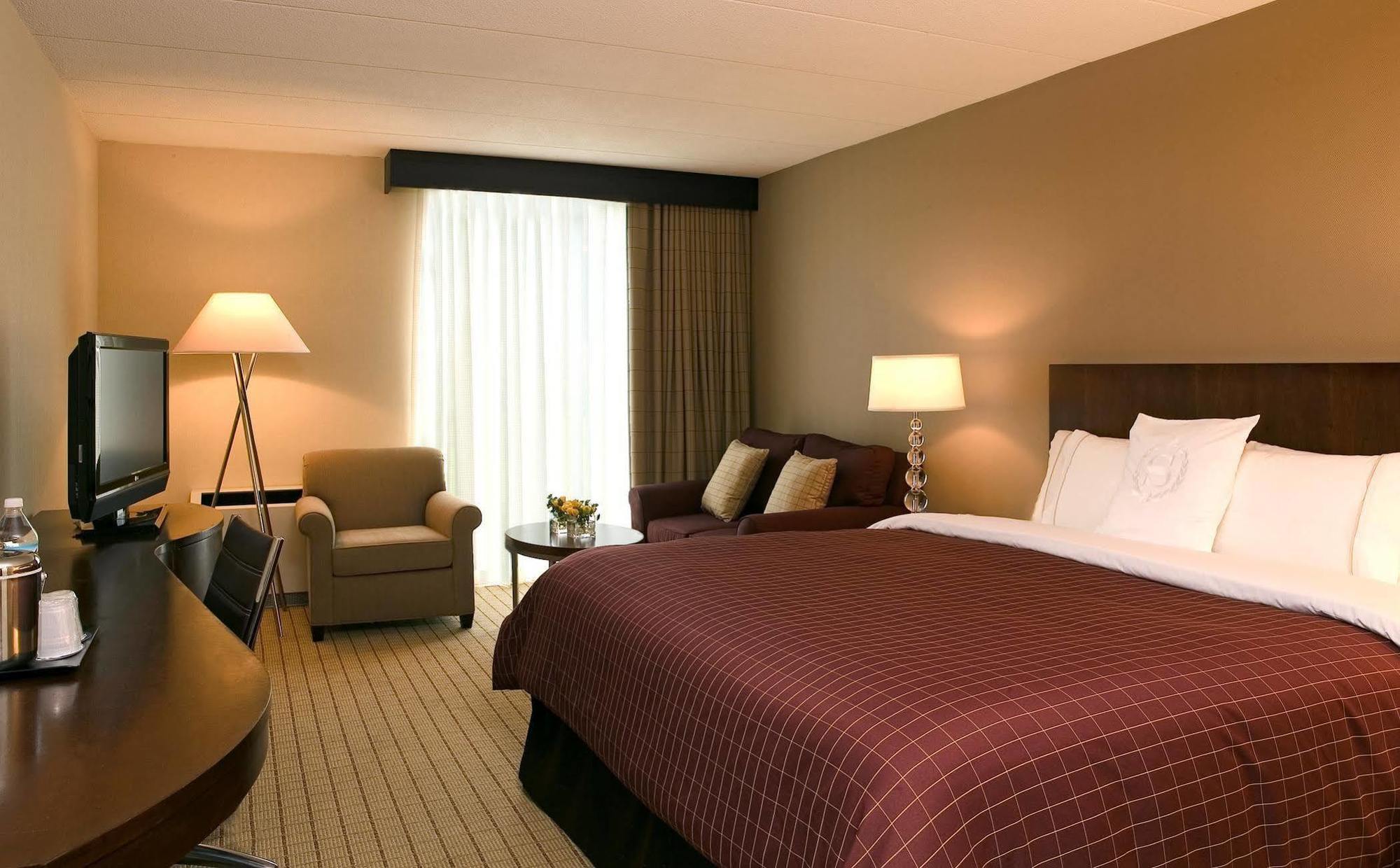Sheraton Milwaukee 4* Brookfield